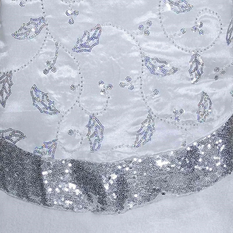 60" Silver Glitter Tree Skirt with White Fur Border