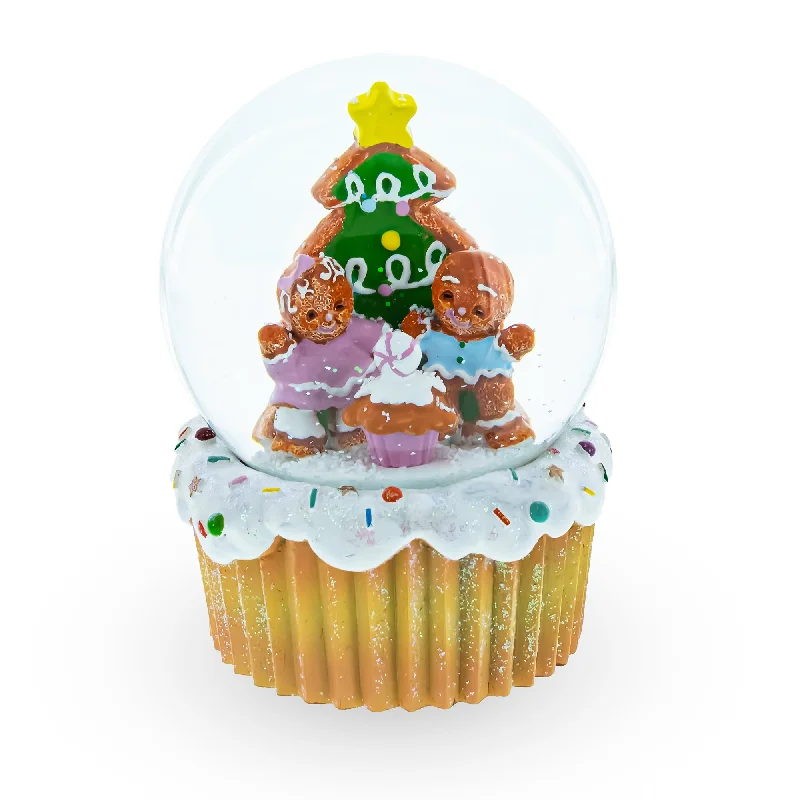 Gingerbread Family and Cupcake Musical Christmas Water Globe