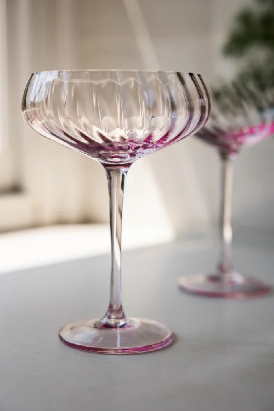 Set of 2 Scalloped Coupe Cocktail Glasses